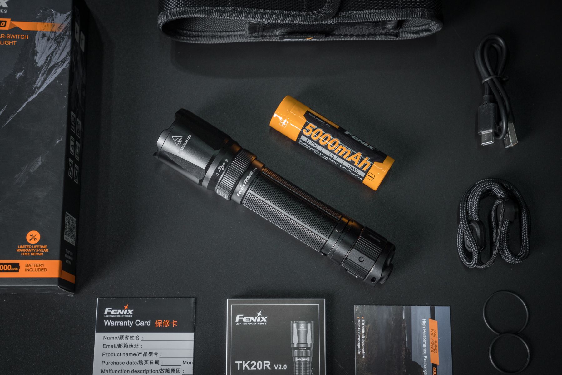 Fenix TK20R V2.0 - Chiếc đèn pin chiến thuật toàn diện vừa ra mắt vào giữa năm 2022.