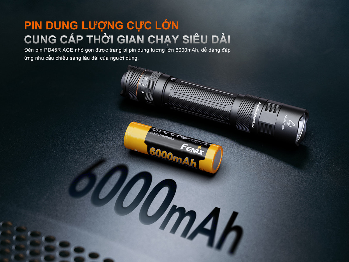 Den pin tac chien Fenix PD45R ACE