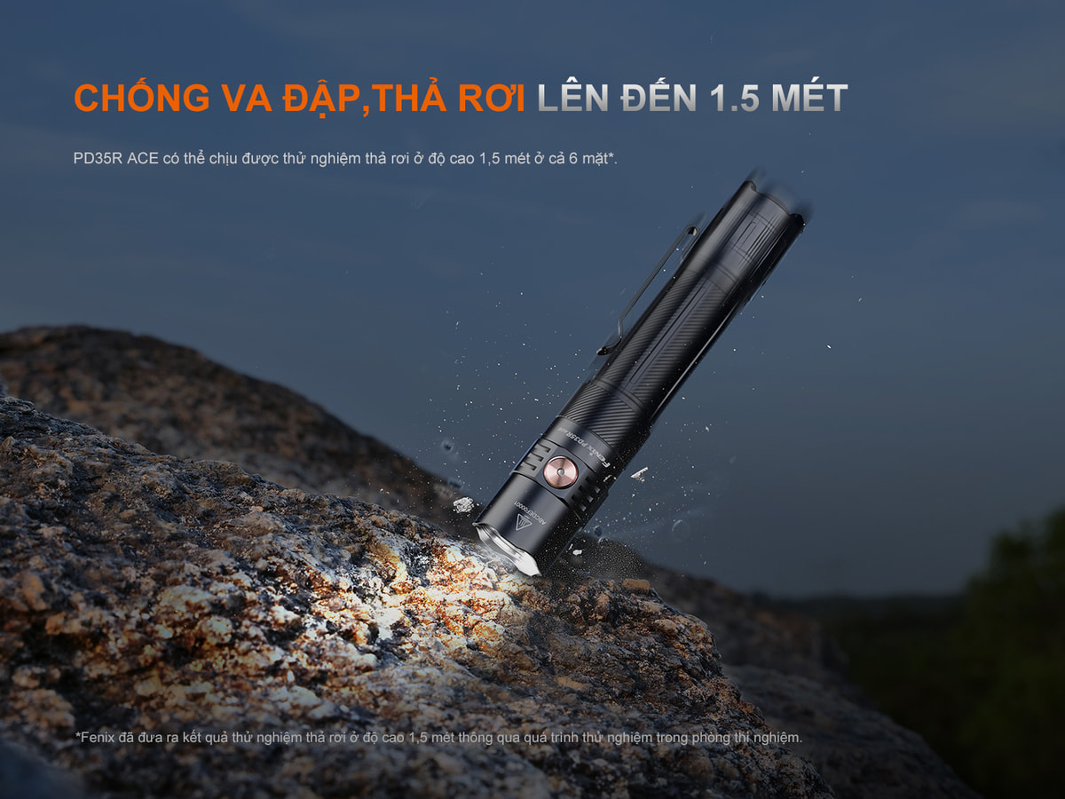 Den pin tac chien Fenix PD35R ACE
