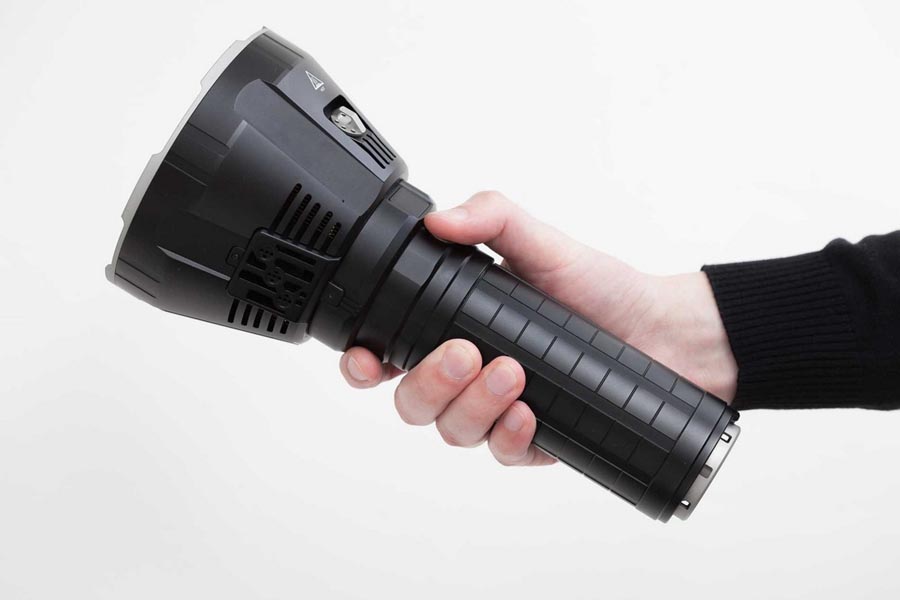 Các loại đèn pin siêu sáng tốt nhất hiện nay 5 Đèn pin siêu sáng