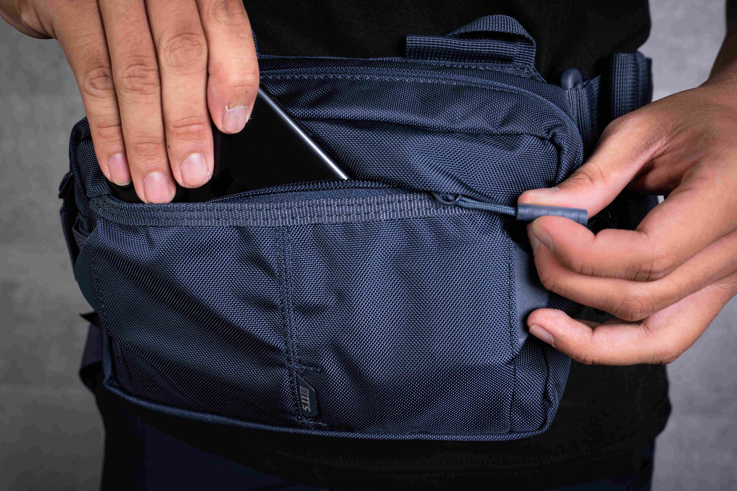 Tại sao 5.11 Tactical LV6 là chiếc túi đeo bán chạy nhất 8 Ngăn trước của LV6