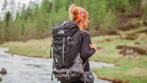 Top 15 Mẫu Balo Du Lịch Giá Rẻ ở TPHCM 5 balo du lịch giá rẻ ở tphcm