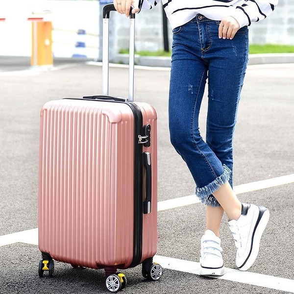 Top 15 những vật dụng cần thiết khi đi du lịch 16 đồ dùng cần cho chuyến du lịch