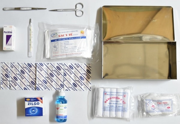 Top 12 dụng cụ cắm trại Thiết Yếu Nhất trong mỗi chuyến đi 13 phụ kiện dã ngoại