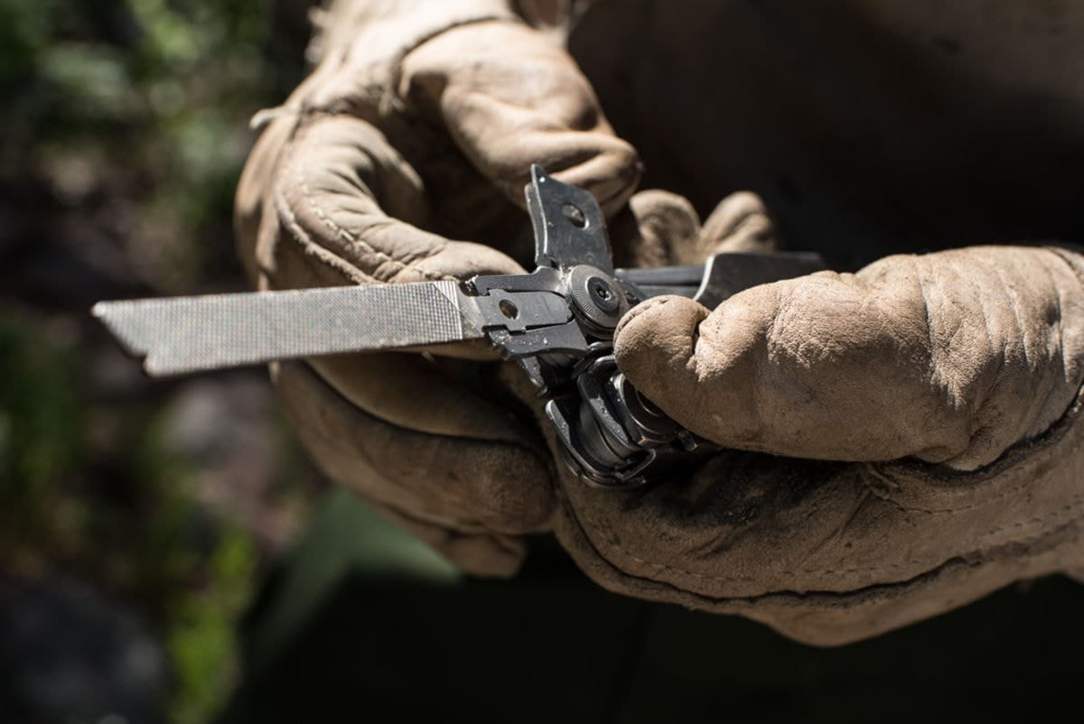 Kìm đa năng Leatherman Surge với 21 chức năng 5 Kim da nang Leatherman Surge