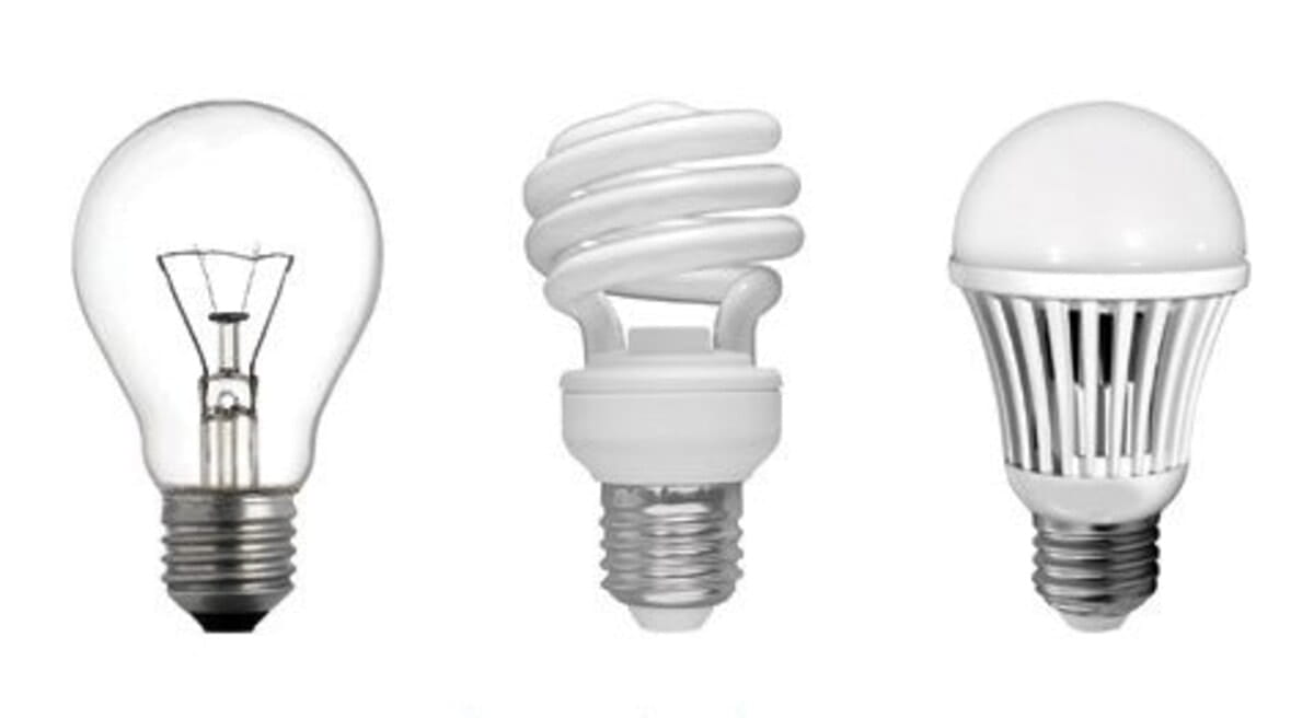 Đèn LED có tuổi thọ rất cao, thường kéo dài từ 25,000 đến 50,000 giờ hoạt động Đèn LED có tuổi thọ rất cao, thường kéo dài từ 25,000 đến 50,000 giờ hoạt động