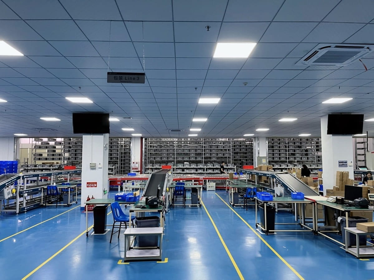 Hình ảnh nhà máy, trụ sở của hãng đèn pin nào đó hoành tráng Hình ảnh nhà máy, trụ sở của hãng đèn pin nào đó hoành tráng