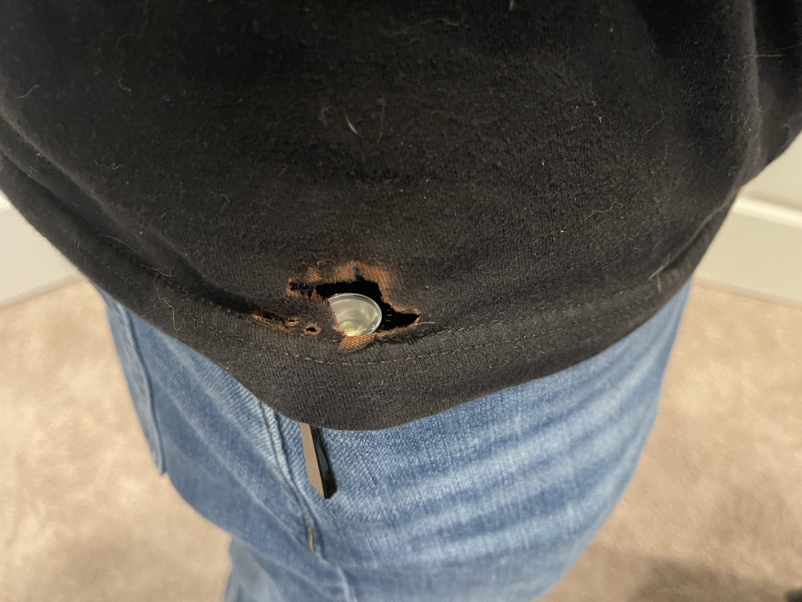 Review Đèn pin OLIGHT WARRIOR MINI 2-1750lumens/220m/Cảm biến tiệm cận-Phiên bản hoàn thiện của Đèn pin EDC tự vệ 11 Sự cố gây ra bởi nhiệt lượng quá lớn của đèn