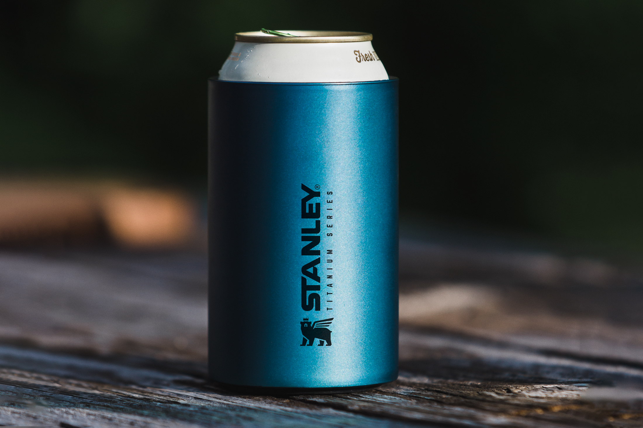 Cốc giữ nhiệt Stanley The Stay-Hot Titanium MultiCup - 10 oz có thể fit lon bia thông dụng