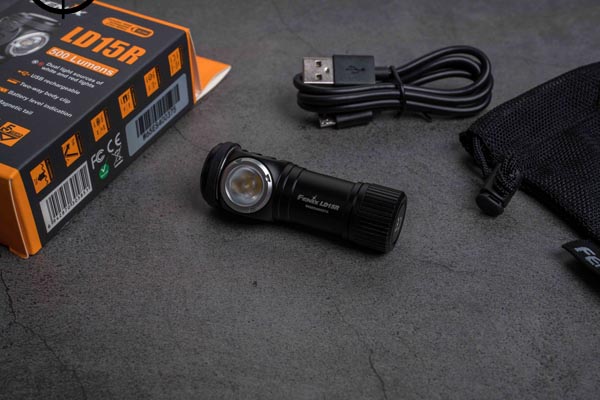 Đèn Pin Fenix LR35R 25 Bo den pin chinh hang