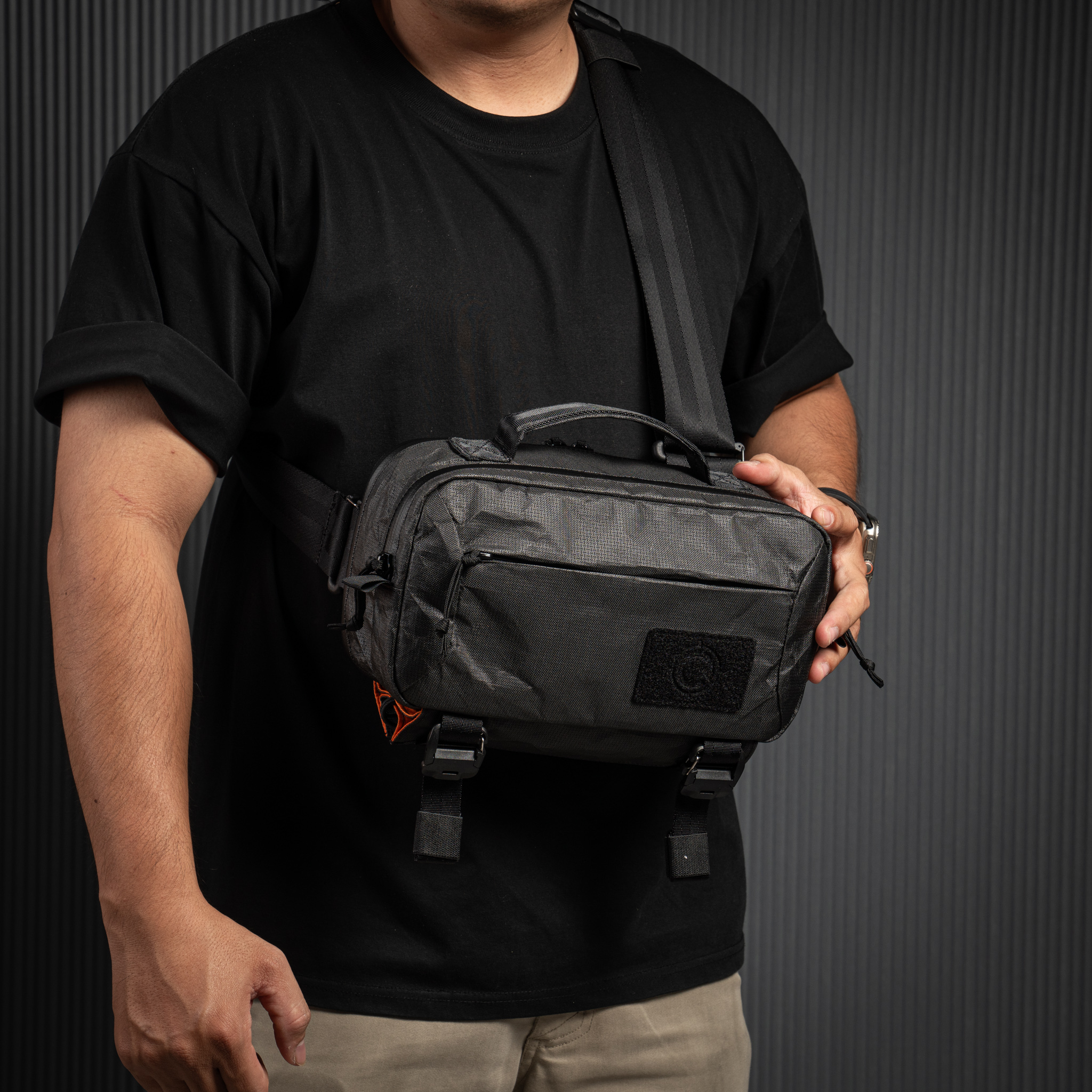 Túi đeo chéo CT5 NEO Sling Bag - ULtra200X 4 CT5 NEO Ultra400 1