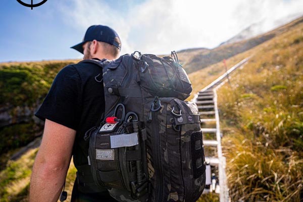 21 Laptop cao cấp VanQuest Trident 21