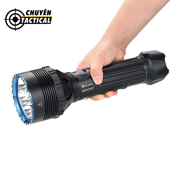 Đèn Pin Fenix LR35R 9 ban den pin sieu sang