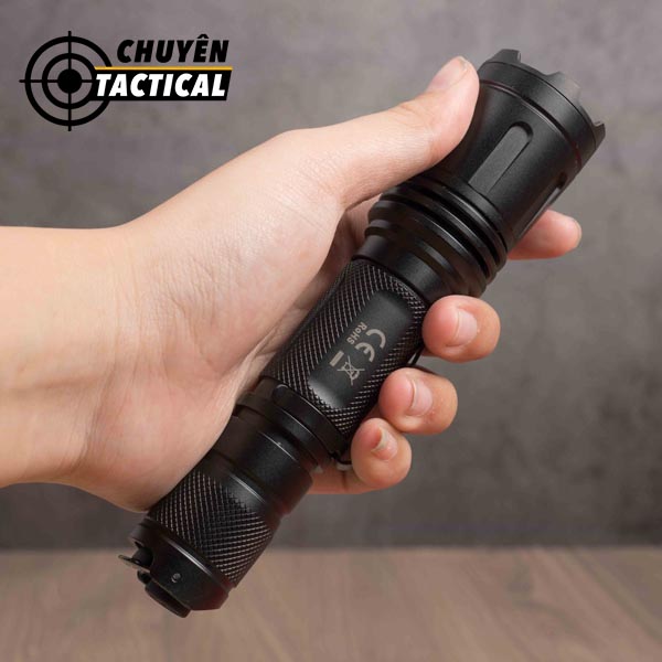 Đèn Pin Fenix LR35R 27 den pin chieu sang Fenix LD15R 1