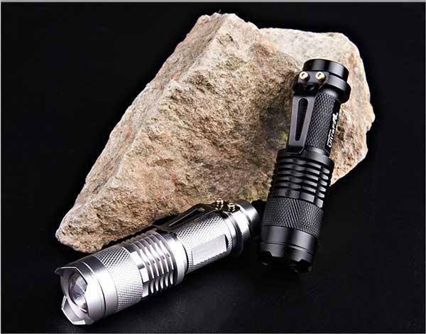 Đèn Pin cầm tay Fenix E35R 8 đèn pin đi phượt