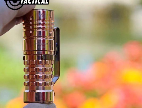 Đèn Pin cầm tay Fenix E35R 6 đèn pin đi phượt tốt nhất