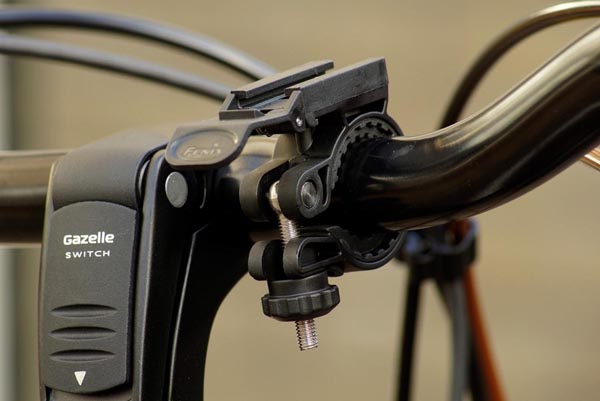 Đèn Pin Xe Đạp Fenix BC05R V2.0 18 đèn pin xe đạp chiếu sáng tiện dụng