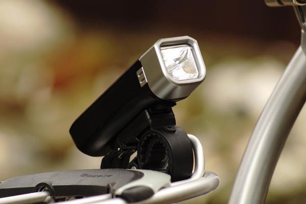 Đèn Pin Xe Đạp Fenix BC05R V2.0 9 đèn xe đạp nhiều chức năng