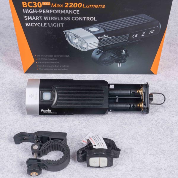 Đèn Pin Xe Đạp Fenix BC05R V2.0 11 đèn gắn xe đạp