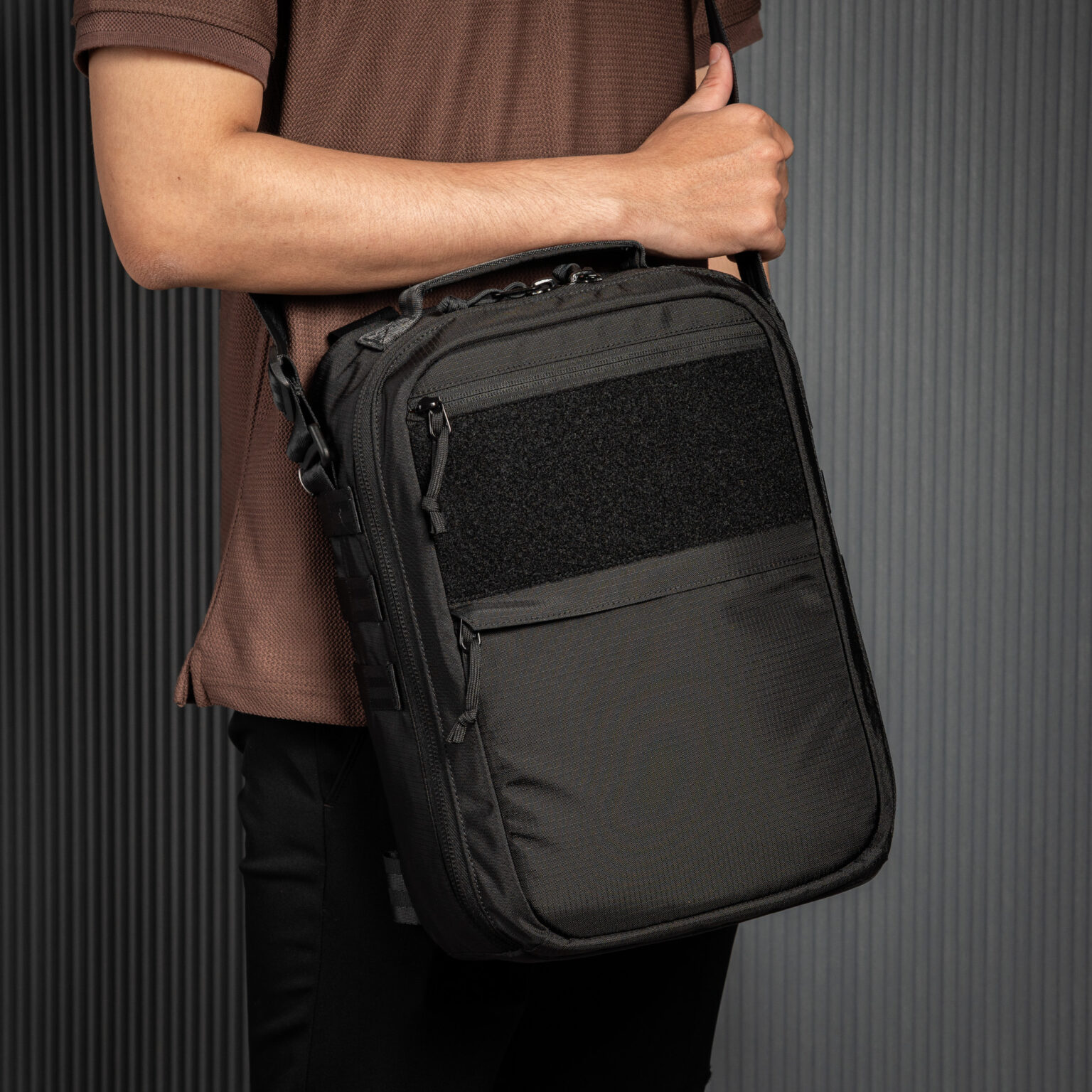 CT Commuter Urban Bag - ROBIC® Nylon 420D Ripstop